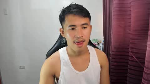 Snapshot of jamesthebigcockxxx chatting on January 22, 2025, 11:32 pm jamesthebigcockxxx online show from January 22, 2025, 11:32 pm