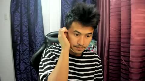 Snapshot of jamesthebigcockxxx chatting on February 2, 2025, 10:06 pm jamesthebigcockxxx online show from February 2, 2025, 10:06 pm