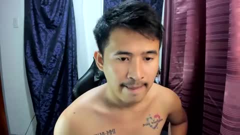 Snapshot of jamesthebigcockxxx chatting on March 11, 2025, 8:52 am jamesthebigcockxxx online show from March 11, 2025, 8:52 am