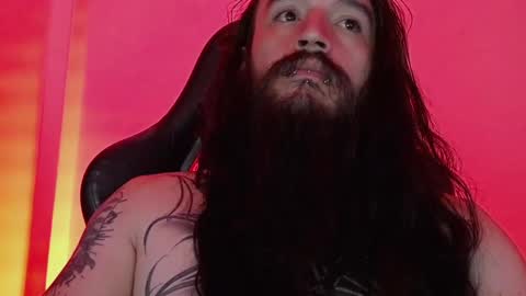 Snapshot of jamesvladi chatting on January 3, 2025, 8:21 am vlad online show from January 3, 2025, 8:21 am