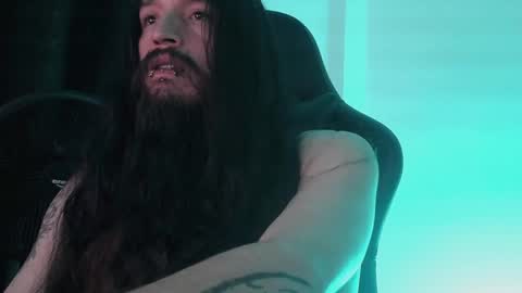 Snapshot of jamesvladi chatting on January 7, 2025, 1:49 am vlad online show from January 7, 2025, 1:49 am