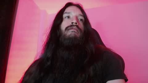 Snapshot of jamesvladi chatting on January 24, 2025, 5:10 am vlad online show from January 24, 2025, 5:10 am