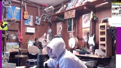 Snapshot of jameswebbscope chatting on November 9, 2025, 2:15 pm Jameswebbscope online show from November 9, 2025, 2:15 pm