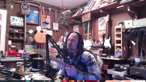 Snapshot of jameswebbscope chatting on December 16, 2025, 7:24 am Jameswebbscope online show from December 16, 2025, 7:24 am