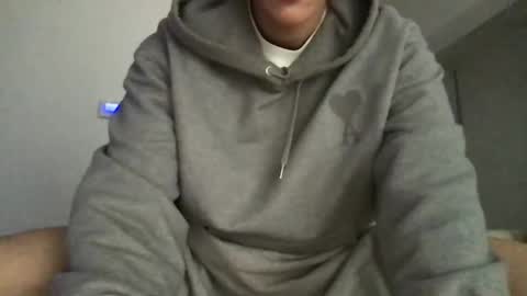 JAMI4U online show from December 19, 2025, 2:13 pm