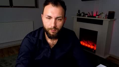 Robbie online show from November 13, 2025, 7:07 am