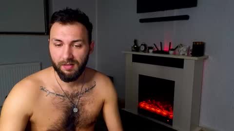 Robbie online show from November 15, 2025, 7:27 am