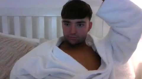 jamiesparkz online show from December 16, 2025, 6:35 pm