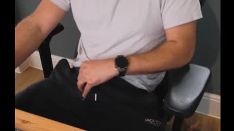 Snapshot of jammyedge chatting on October 21, 2025, 8:04 am Jammy online show from October 21, 2025, 8:04 am