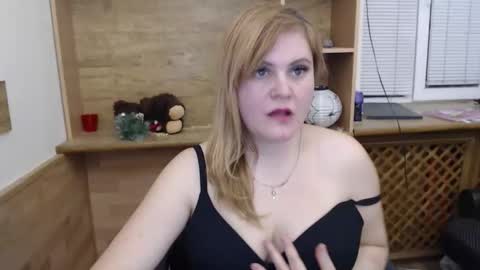 janaloveli online show from February 9, 2026, 5:06 pm