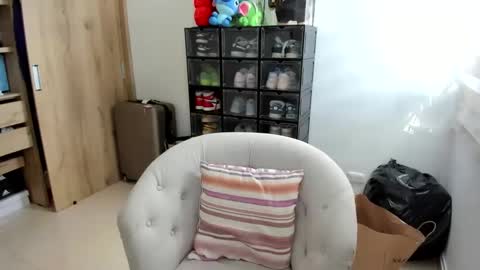 jane_ady online show from January 7, 2025, 6:03 pm