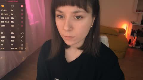 jane_kinn online show from April 23, 2026, 10:25 am