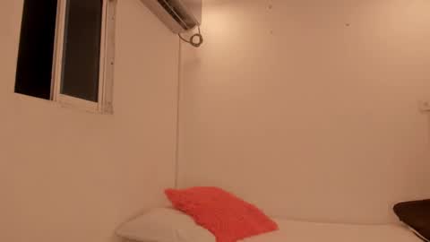 Snapshot of jane_monttgomery chatting on February 28, 2025, 12:43 am Jane  M online show from February 28, 2025, 12:43 am