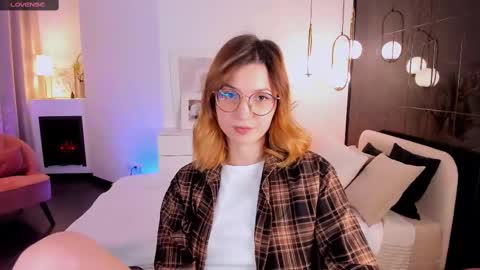 Jane online show from March 7, 2025, 9:51 am