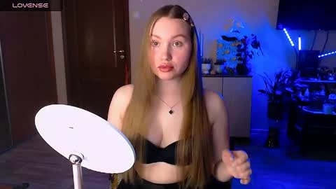 Snapshot of janeblossomhot chatting on April 27, 2026, 5:55 pm Jane online show from April 27, 2026, 5:55 pm