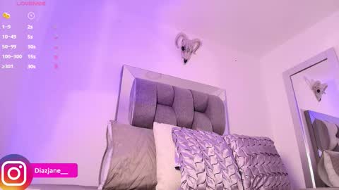 Snapshot of janediaz chatting on November 7, 2025, 2:44 am Jennifer online show from November 7, 2025, 2:44 am