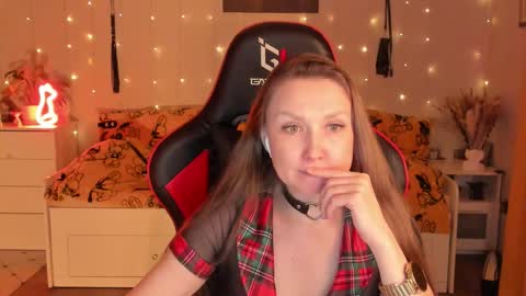 Snapshot of janegrey11 chatting on September 9, 2025, 2:22 am Jane online show from September 9, 2025, 2:22 am