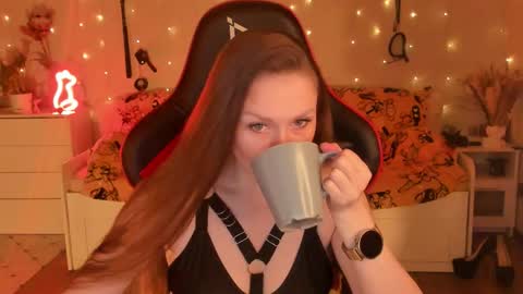 Snapshot of janegrey11 chatting on December 14, 2025, 5:07 pm Jane online show from December 14, 2025, 5:07 pm