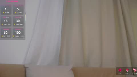 Snapshot of janellebrown_ chatting on July 21, 2026, 10:06 am Janelle Brown online show from July 21, 2026, 10:06 am