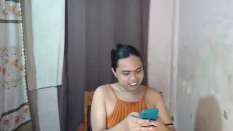 janelovers online show from November 6, 2025, 9:54 am