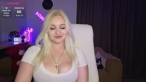 Snapshot of janemiss chatting on April 19, 2026, 7:49 pm Jane online show from April 19, 2026, 7:49 pm