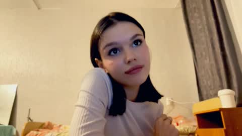 Aleksia online show from November 30, 2025, 2:32 pm