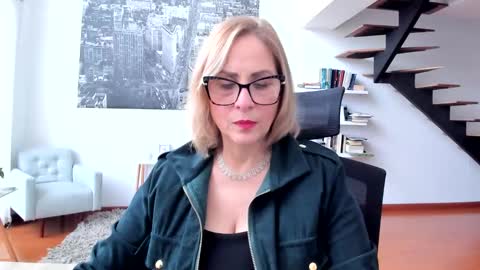 JANE TURNER MILF online show from March 6, 2025, 1:14 pm