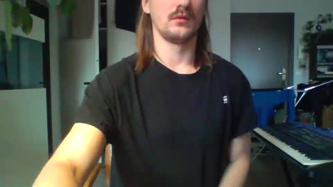 Snapshot of jankujan chatting on January 15, 2025, 12:25 pm jankujan online show from January 15, 2025, 12:25 pm