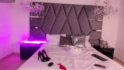 Janna online show from March 14, 2026, 3:56 am