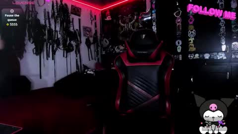 Snapshot of janna_ink chatting on September 25, 2025, 11:19 pm      online show from September 25, 2025, 11:19 pm