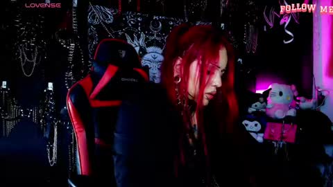 Snapshot of janna_ink chatting on May 11, 2026, 3:12 am online show from May 11, 2026, 3:12 am