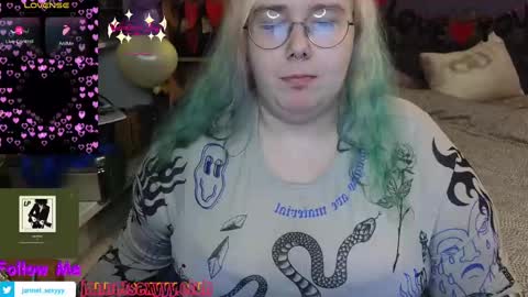 Snapshot of jannet_star chatting on February 17, 2025, 11:42 pm Jannet online show from February 17, 2025, 11:42 pm