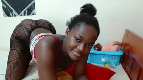 Snapshot of jannie_e chatting on May 1, 2026, 10:31 am Jannie online show from May 1, 2026, 10:31 am