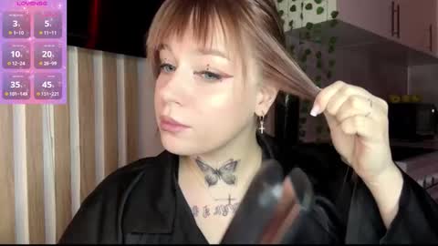 Janni online show from February 1, 2026, 9:24 pm