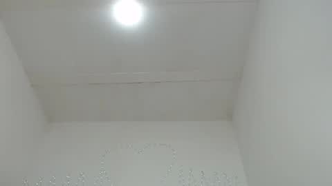 Snapshot of japonesa01 chatting on November 8, 2025, 7:12 pm Monik online show from November 8, 2025, 7:12 pm