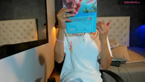 Snapshot of jara_chick chatting on May 29, 2026, 8:40 pm Jara online show from May 29, 2026, 8:40 pm