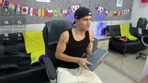 Snapshot of jared_cole chatting on July 6, 2026, 11:29 am Jared online show from July 6, 2026, 11:29 am