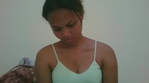 Snapshot of jarevava chatting on October 8, 2025, 10:24 am Jarevava online show from October 8, 2025, 10:24 am