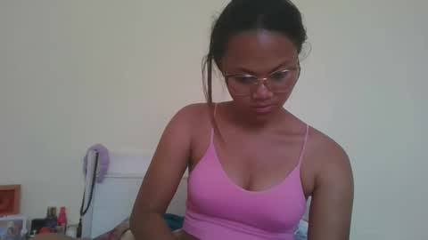 Snapshot of jarevava chatting on October 10, 2025, 10:36 am Jarevava online show from October 10, 2025, 10:36 am