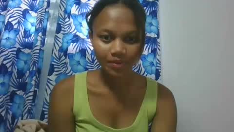 JarevavaX online show from February 20, 2025, 1:51 pm