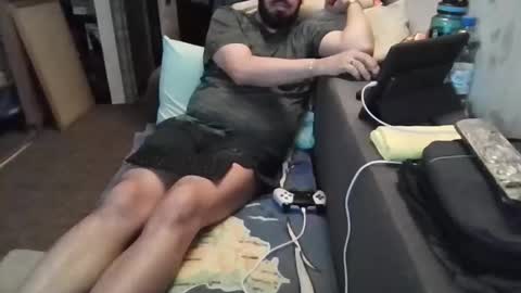 Snapshot of jasmarks2000 chatting on December 18, 2025, 3:51 pm JasMarks online show from December 18, 2025, 3:51 pm