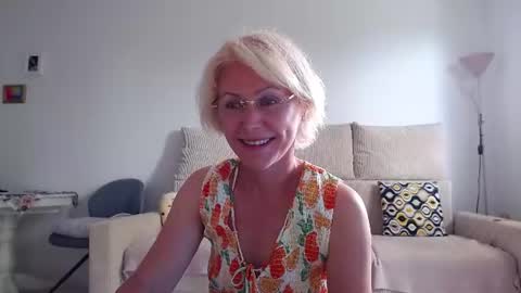 Snapshot of jasmin18v chatting on June 19, 2026, 1:26 pm Jasmin room for people 40 online show from June 19, 2026, 1:26 pm