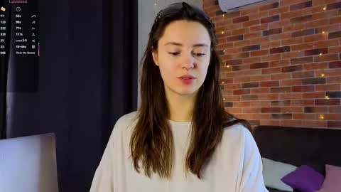 Snapshot of jasmindoroti chatting on December 15, 2025, 6:28 am Chloe online show from December 15, 2025, 6:28 am