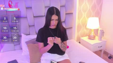 Jasmine online show from October 4, 2025, 7:01 pm