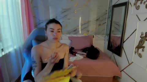 Snapshot of jasmine_hyper_1 chatting on December 30, 2024, 1:36 pm Jas online show from December 30, 2024, 1:36 pm