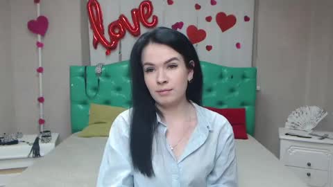 JasmineKouch online show from April 22, 2026, 6:20 pm