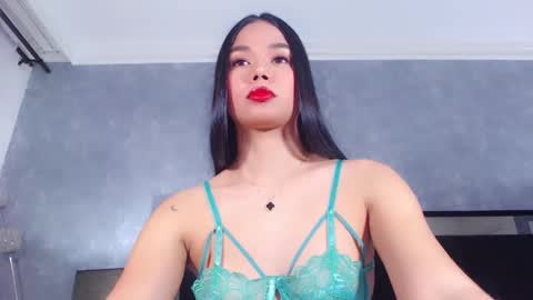 Jazmin online show from January 29, 2025, 10:11 pm