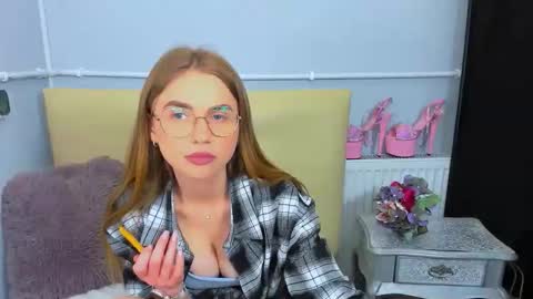 Snapshot of jasminerelax chatting on November 19, 2025, 4:40 pm JasmineRelax online show from November 19, 2025, 4:40 pm