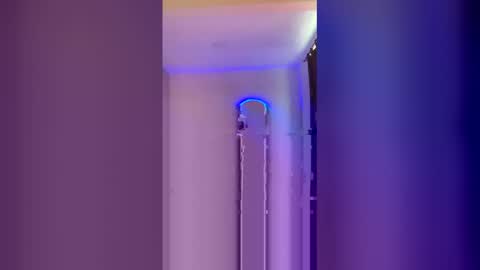 Snapshot of jasminneblair chatting on December 19, 2025, 2:35 pm Jasminne online show from December 19, 2025, 2:35 pm