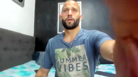 Snapshot of jasonmartiinez chatting on September 11, 2025, 6:13 am online show from September 11, 2025, 6:13 am